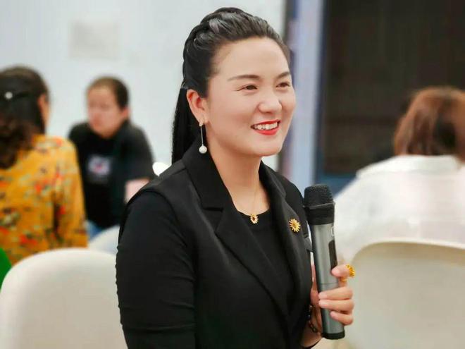 名新人作者这是打造个人IP的新玩法CQ9电子网站一本爆款书如何带出六