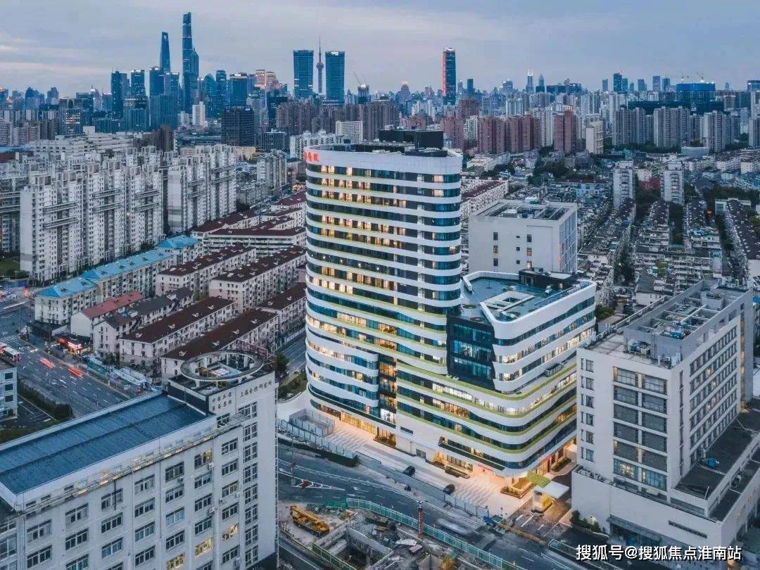 rk77售楼中心电话→楼盘百科→首页网站→首页网站→24小时热线CQ9电子保利外滩启Park77售楼处电话→上海保利外滩启Pa(图3)