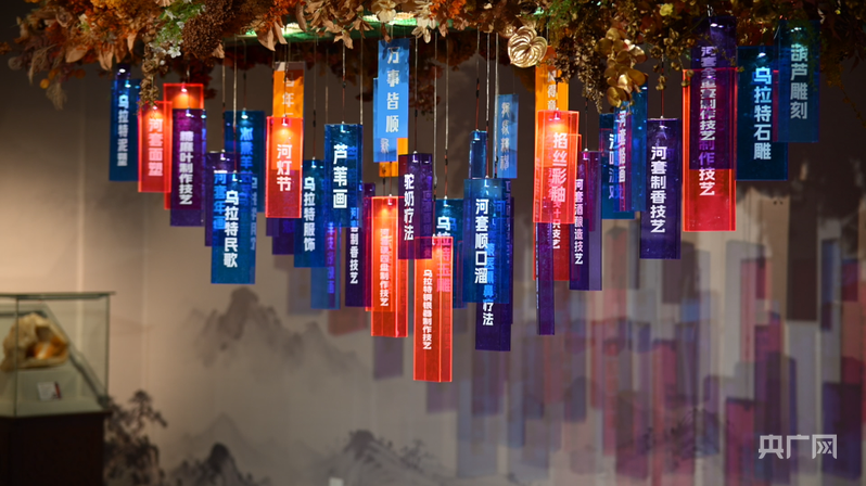 ｜巧手传承河套韵匠心点亮马年春CQ9电子中国网站新春走基层(图3)